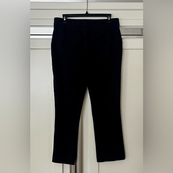 Maeve by Anthropologie Essential Kick Flare Crop Black Pants Sz 8 - Picture 3 of 14
